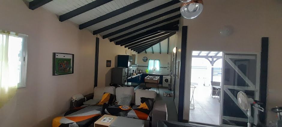 Vente maison 6 pièces 162 m² à Le Moule (97160), 354 800 €