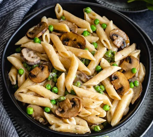 Mushroom Pasta (White Sauce)