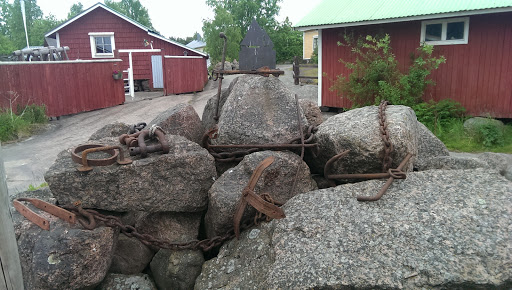 Anchor Monument