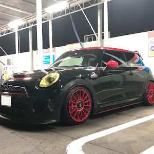 ミニ ハッチバック JCW