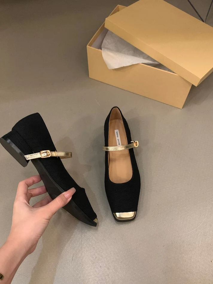 Chaussures Mary Jane à Talon Carré pour Femme Style Français Classique Confort et Élégance Intemporels pour Toutes vos Sorties