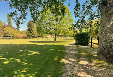 House with pool and garden 2