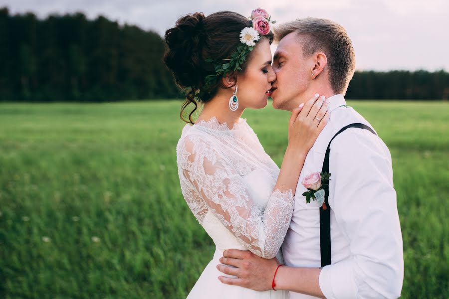 Fotografo di matrimoni Yuliya Istomina (istomina). Foto del 15 marzo 2016