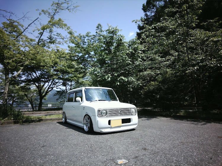 アルトラパン SSのhe21s・ラパンss・アルトラパン・低そうで低くない少し低い車・奥多摩湖に関するカスタム事例の投稿画像2枚目