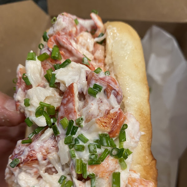 Maine lobster roll gluten free!