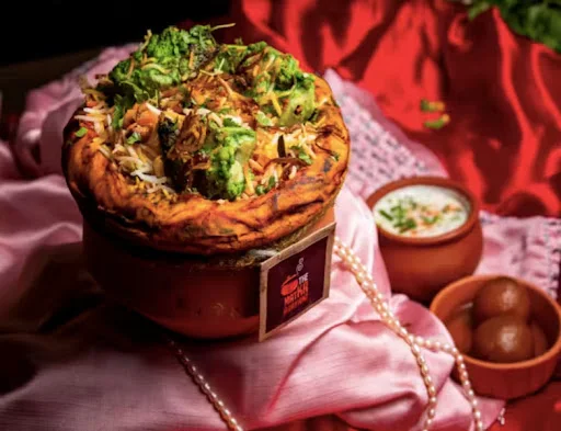 Mutton Nawabi Matka Biryani