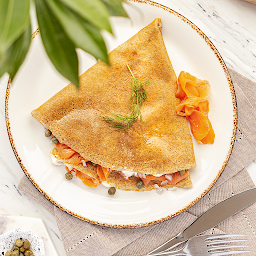 Salmon & Cream Cheese Crepe