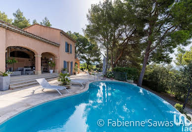 House with pool and terrace 5