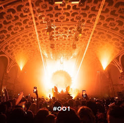 #001
