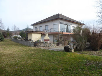 villa à Laragne-Montéglin (05)