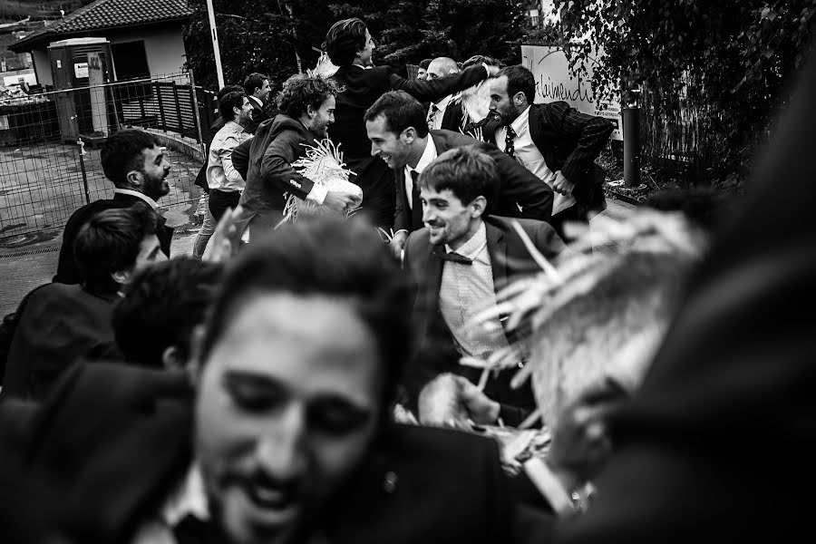 Fotografo di matrimoni Unai Perez Azaldegui (mandragorastudi). Foto del 1 ottobre 2019