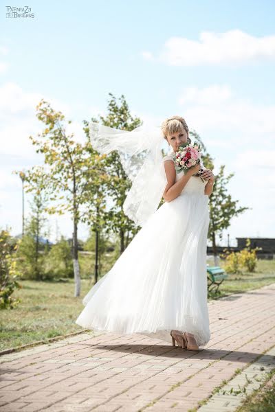 Wedding photographer Aleksandr Ilyushkin (sanchez74). Photo of 24 August 2015