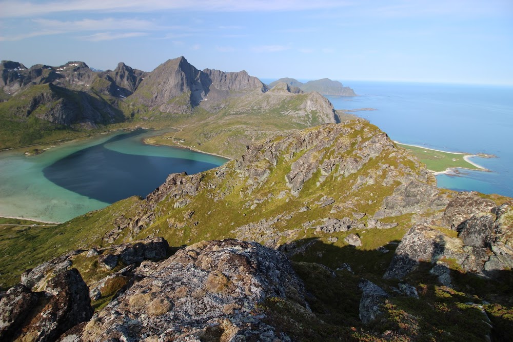 Достижение Hygge (острова Senja, Vesteralen и Lofoten в июле-августе 2019)