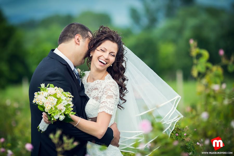 Fotógrafo de casamento Maks Bukovski (maxbukovski). Foto de 5 de junho 2014