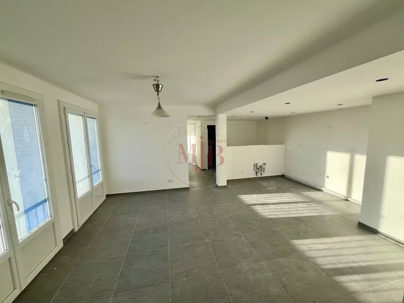 Vente appartement 4 pièces 71 m² à Aix-en-Provence (13090), 290 000 €