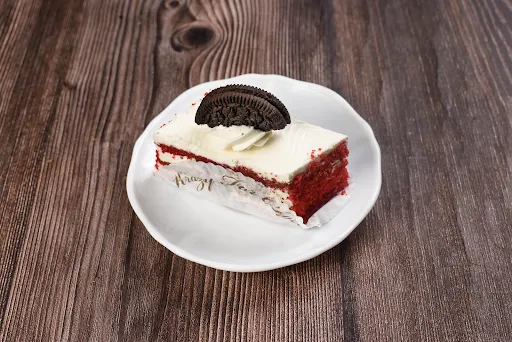 Oreo Red Velvet Pastry