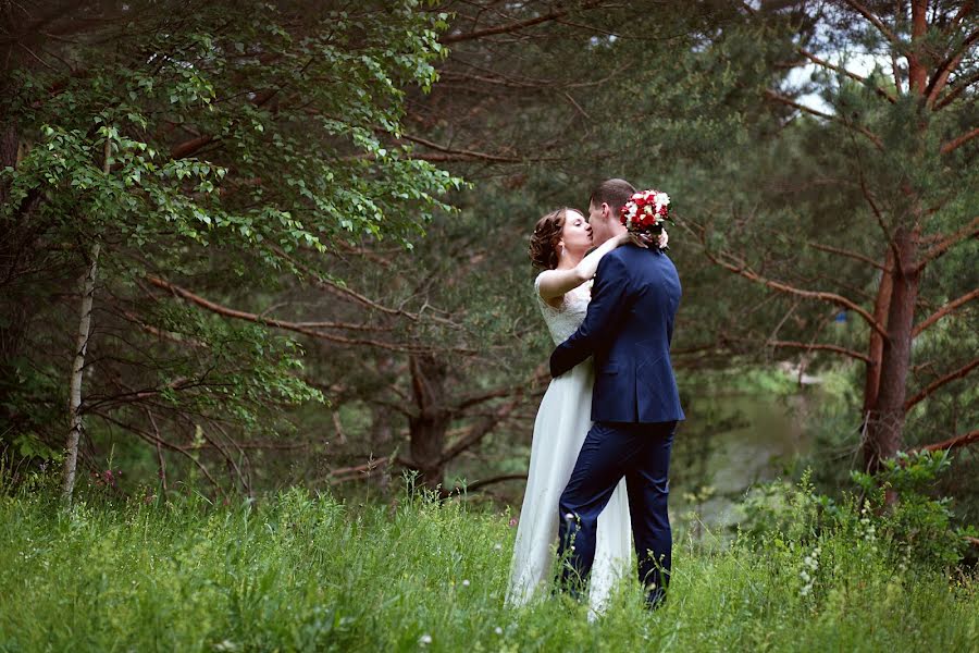 婚禮攝影師Elena Soldatova（elenasoldatova）。2015 8月14日的照片