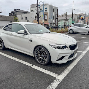 M2 クーペ