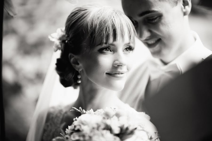 Bryllupsfotograf Natalya Kosyanenko (kosyanenko). Foto fra august 15 2015