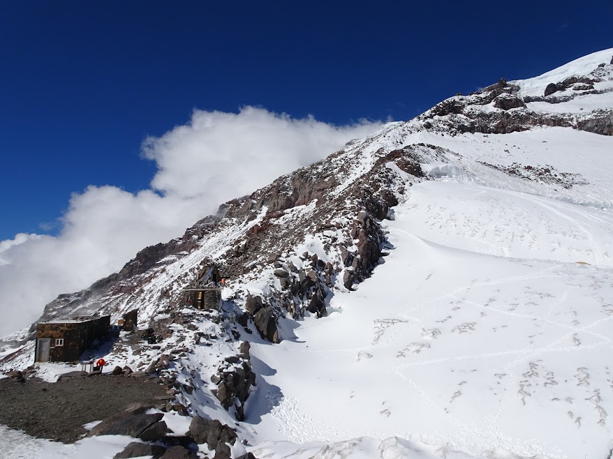 Camp Muir (3105m)