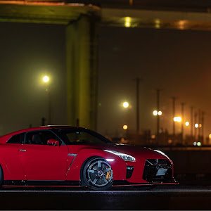 NISSAN GT-R R35