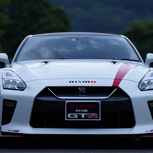 NISSAN GT-R R35