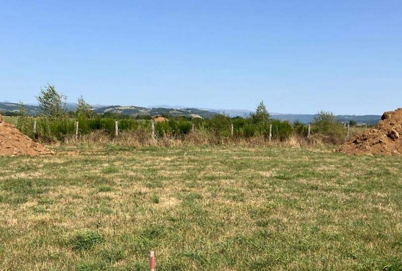  Vente Terrain à bâtir - 602m² à Arpajon-sur-Cère (15130) 