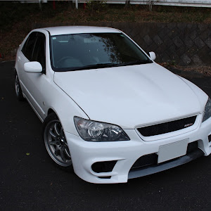 アルテッツァ SXE10