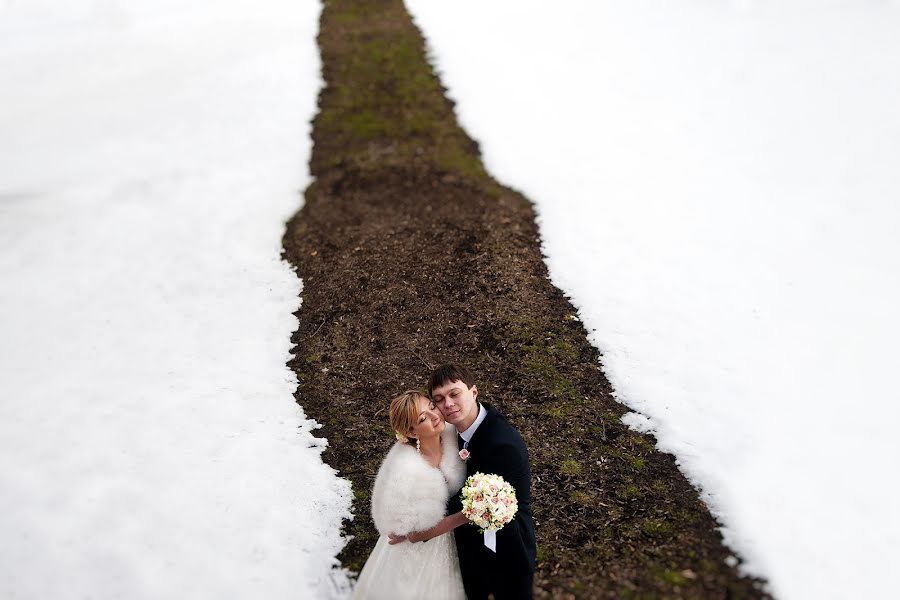 Fotógrafo de casamento Arseniy Rublev (ea-photo). Foto de 1 de abril 2014