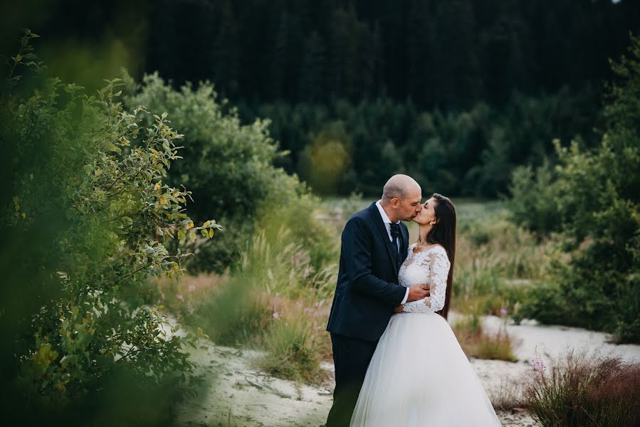 Wedding photographer Szabolcs Onodi (onodiszabolcs). Photo of 24 July 2017