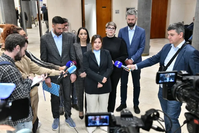 Stojmenović (ZLF): Rebalans budžeta grada Beograda - novi spisak obećanja SNS i SPS
