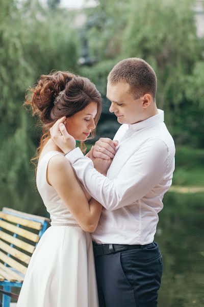 Wedding photographer Nadya Zhdanova (nadyzhdanova). Photo of 14 August 2017