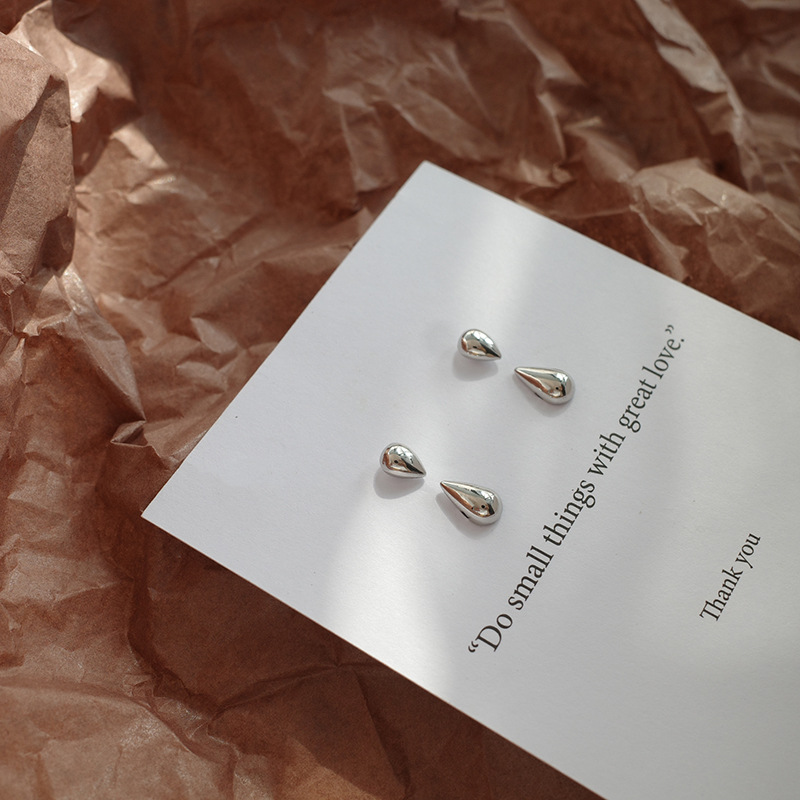 Title 10, Womens Simple Compact Smooth Water Drop Earrin...