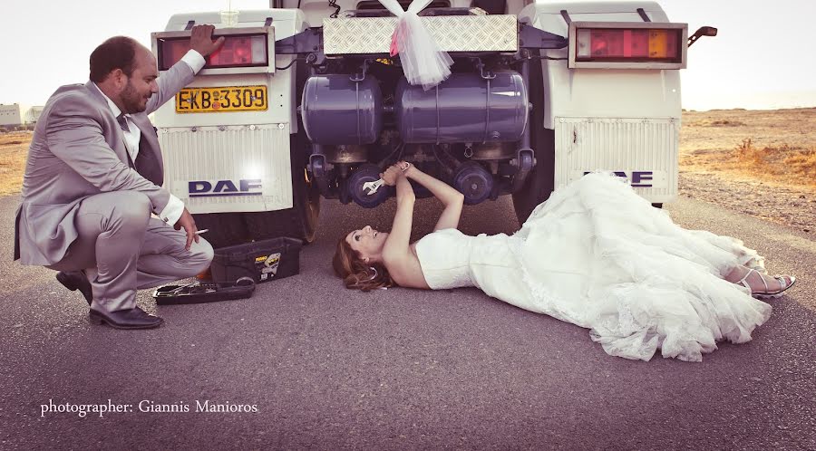 Wedding photographer Giannis Manioros (giannismanioro). Photo of 2 June 2015