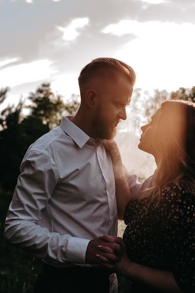 Fotógrafo de casamento Vadim Burchik (burchik). Foto de 16 de junho 2022