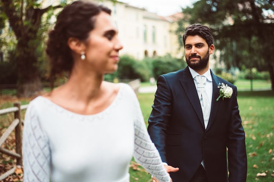 Fotografo di matrimoni Giulia Molinari (molinari). Foto del 6 ottobre 2018