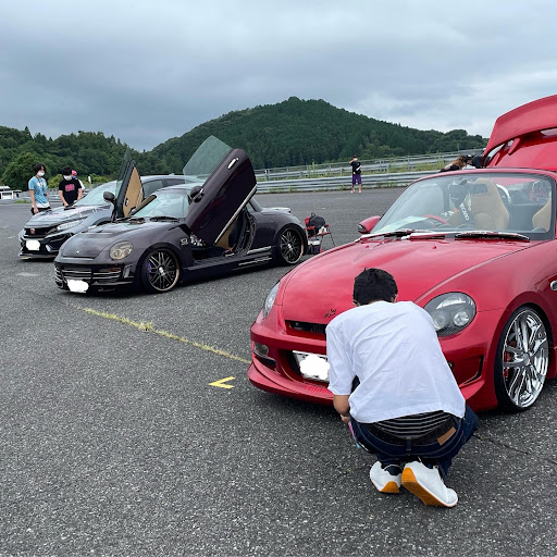 コペン L0kの低そうで低くない少し低い車 生足 初のチビとふたりでイベント インターショー22に関するカスタム メンテナンスの投稿画像 車 のカスタム情報はcartune