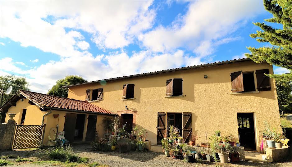 Vente maison 6 pièces 170 m² à Castelnau-Magnoac (65230), 430 000 €