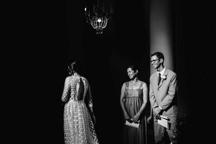 Fotógrafo de casamento Eleonora Rinaldi (eleonorarinald). Foto de 30 de outubro 2022