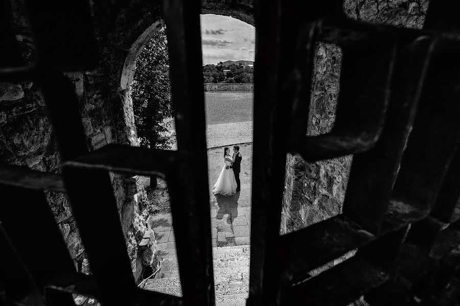 Fotógrafo de casamento Claudiu Negrea (claudiunegrea). Foto de 29 de dezembro 2016