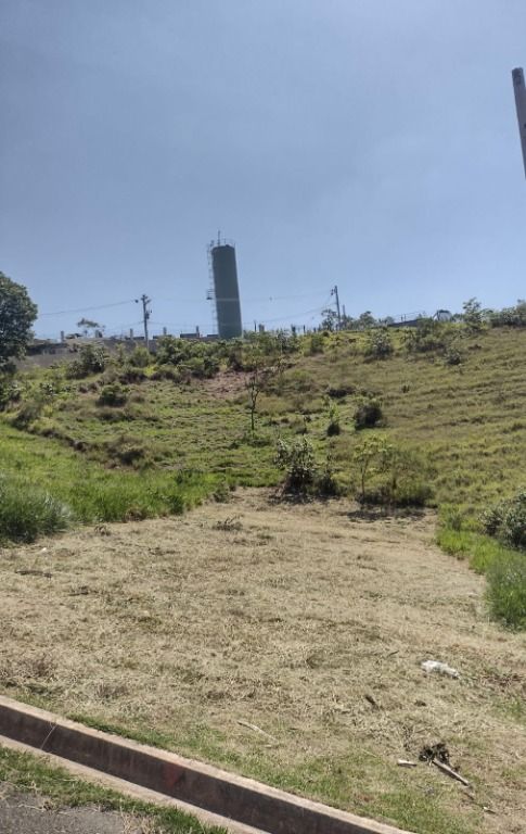 Terrenos à venda Jardim Estância Brasil