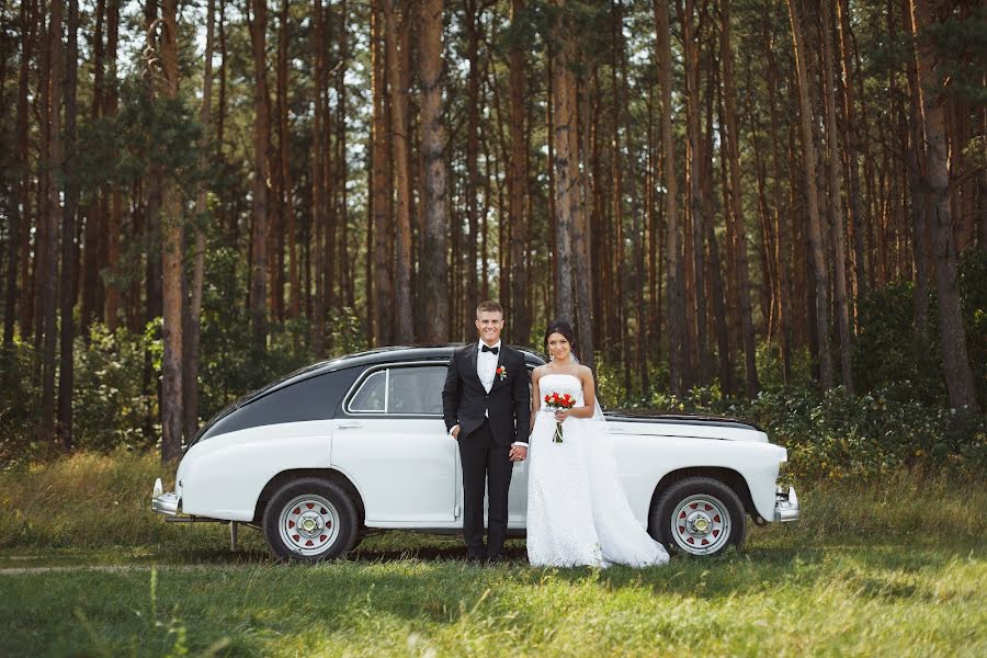 Wedding photographer Pavel Nenartovich (nenik83). Photo of 28 July 2014