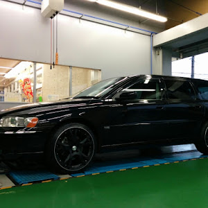 V70