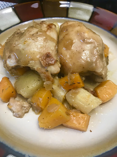 Chicken thighs with Butternut squash, pears, Parsnips, bacon, and onions. Served with a savory cider sauce. 