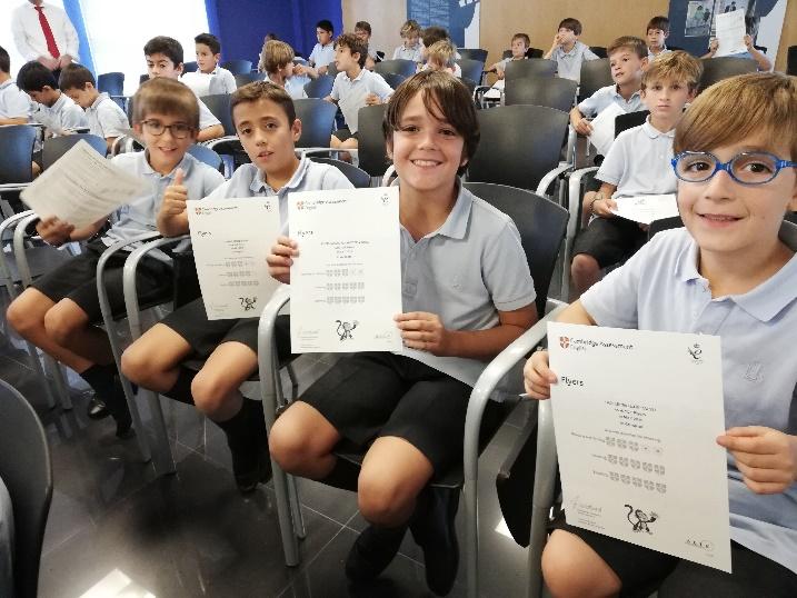 G:\Mi unidad\Nueva carpeta\1.2- Fotos - media\10.15 Cambridge Day Mock entrega\entrega\2019.10.15 entrega  Cbdge selecc\1 (91).jpg