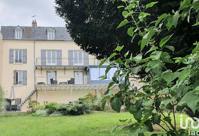 House with pool and terrace 9