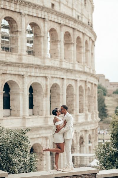 Fotografo di matrimoni Dmitry Agishev (romephotographer). Foto del 8 aprile 2023