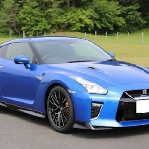 NISSAN GT-R R35