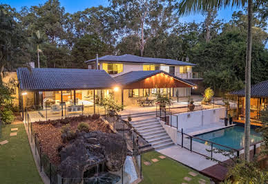 Maison avec piscine et terrasse 7