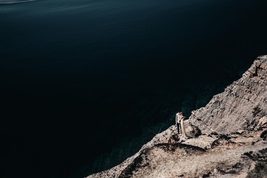 Pulmafotograaf Andrey Kornienko (dukkalis). Foto tehtud 5 detsember 2018